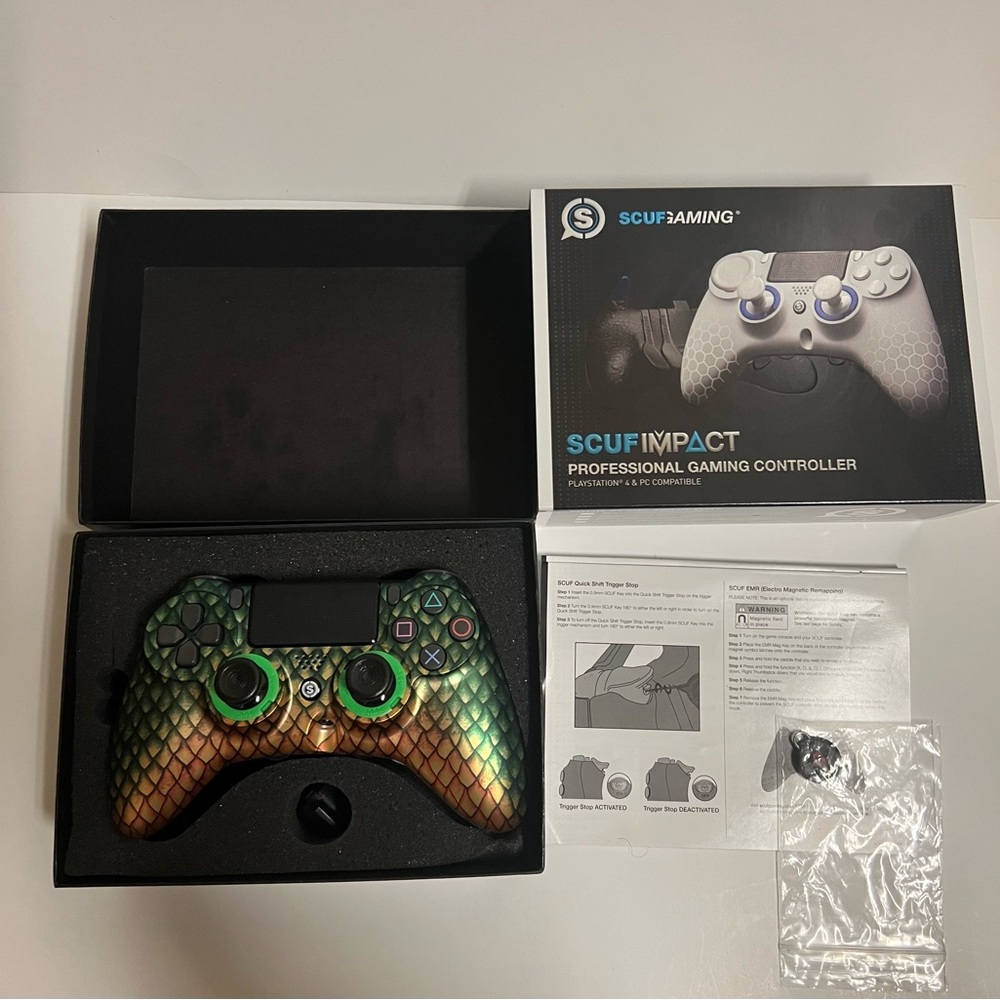 Scuf Ps4 Controller Gaming New In Box Green Dragon